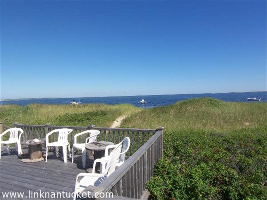 17 Massachusetts Avenue Nantucket Image