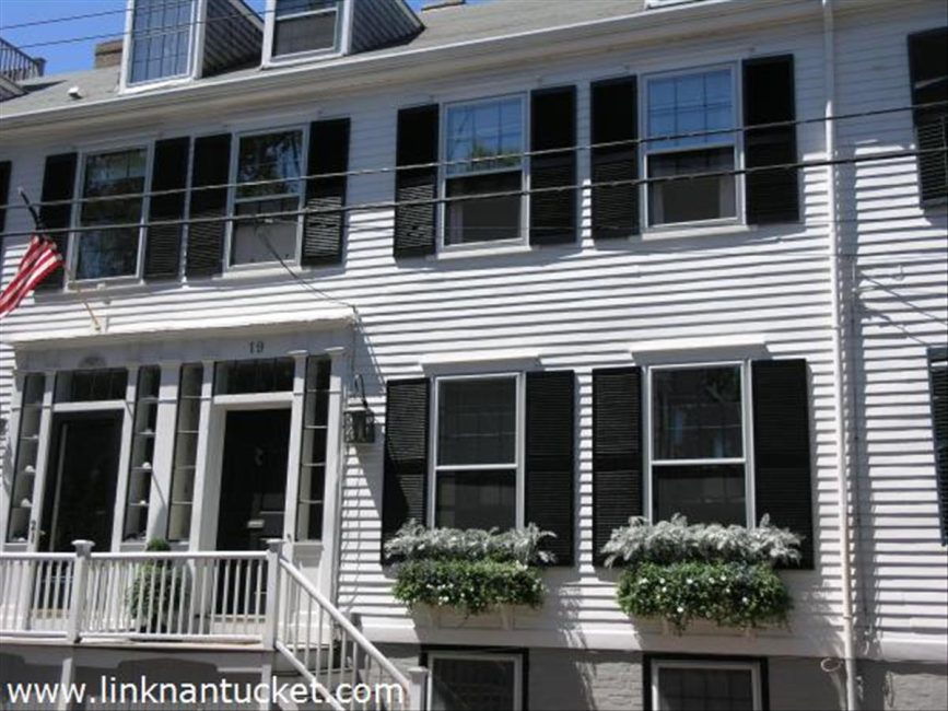 19 Orange Street Nantucket Image
