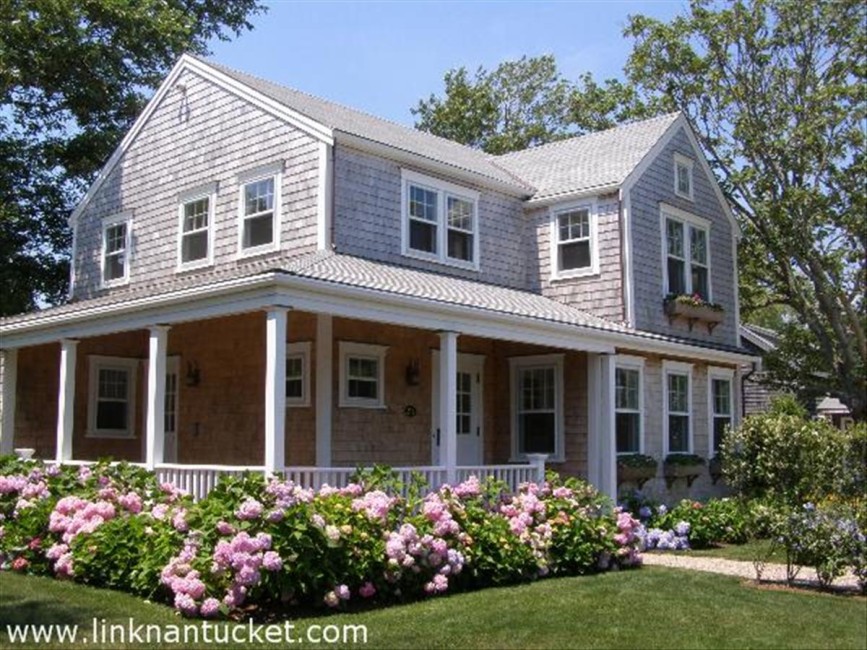 22 King Street Nantucket Image