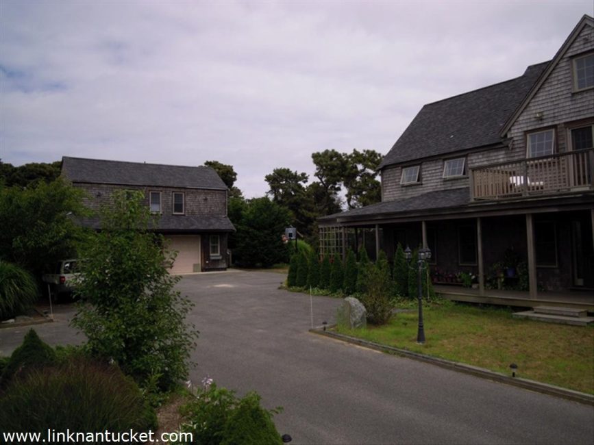 17 A&B Daffodil Lane Nantucket Image