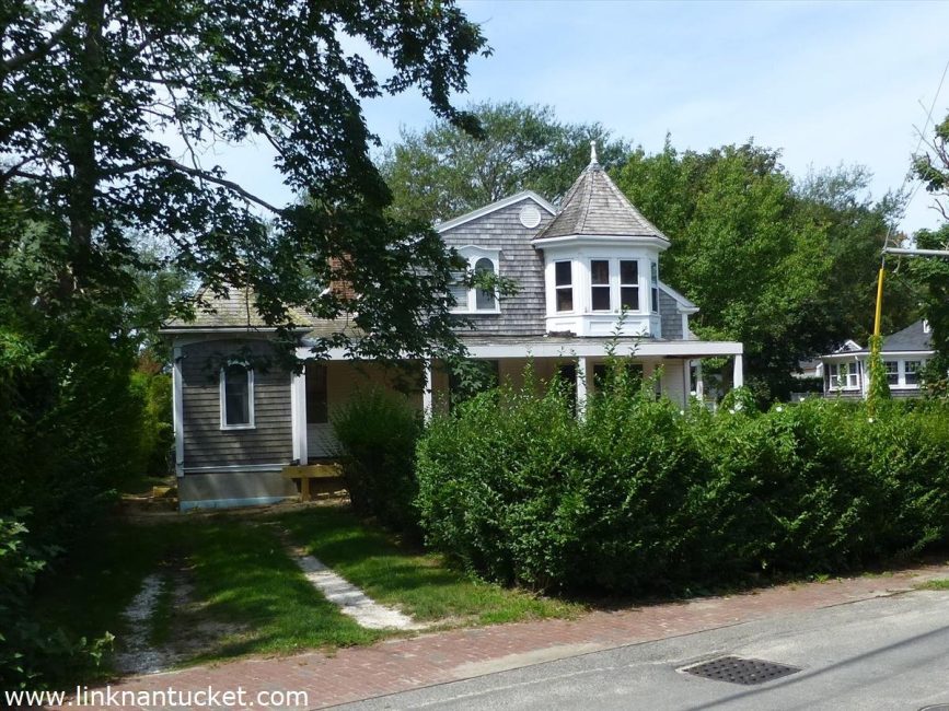 2 Brocks Court Nantucket Image