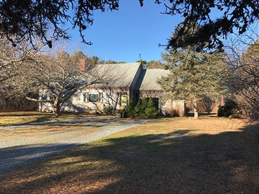 53 Miacomet Avenue Nantucket Image