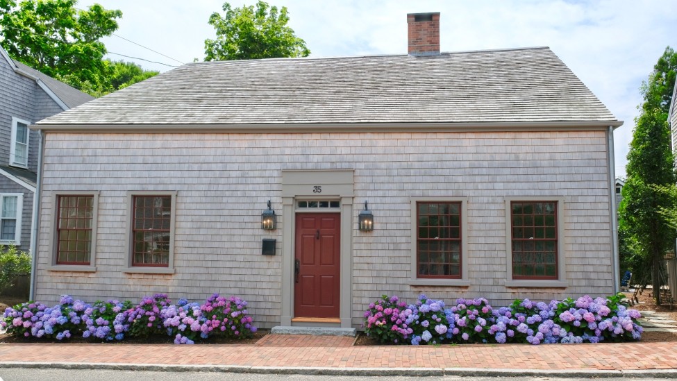 35 Pine Street Nantucket Image