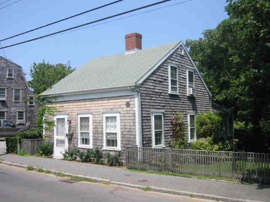 27 North Liberty Street Nantucket Image
