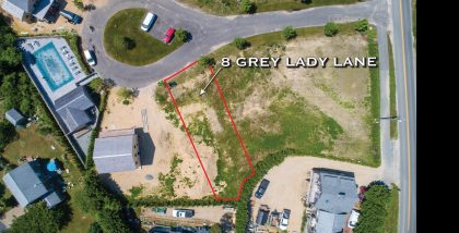 8 Grey Lady Lane Miacomet