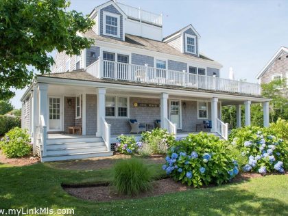 58 & 60 Walsh Street Brant Point