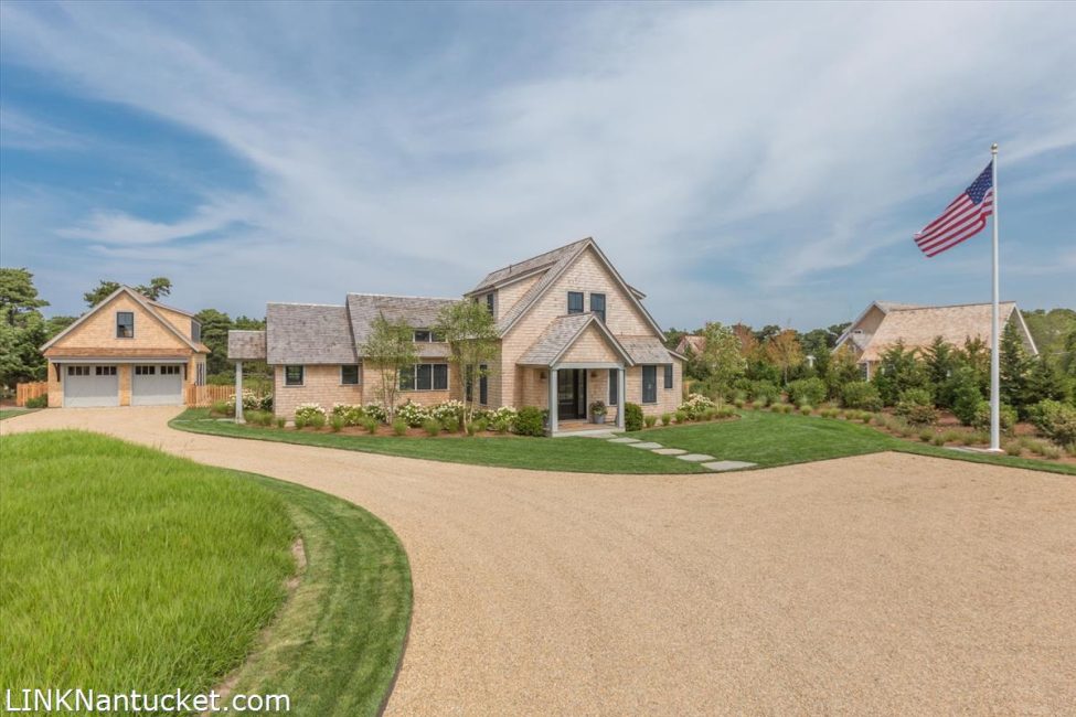 106 Surfside Road Nantucket Image