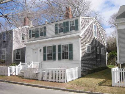 9 Lily Street Town