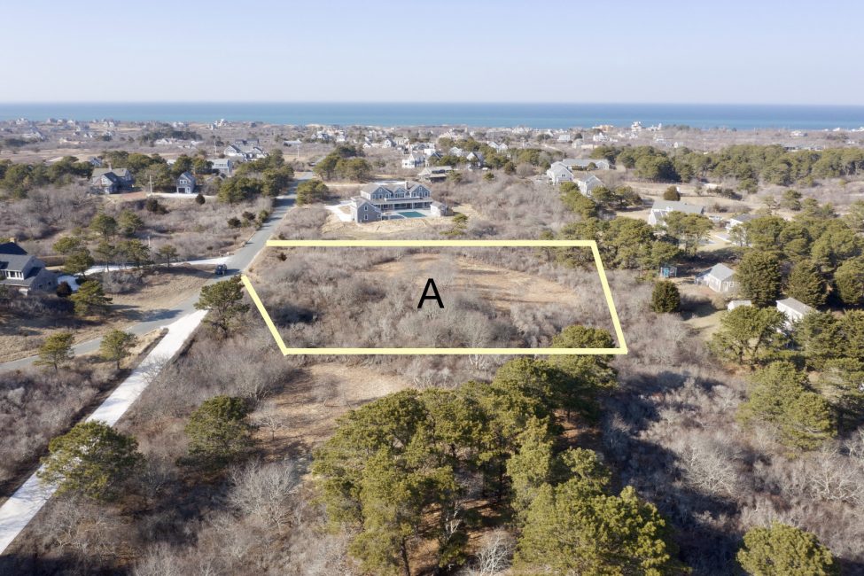20A Bishops Rise Nantucket Image