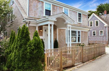 2 Silver Street Town