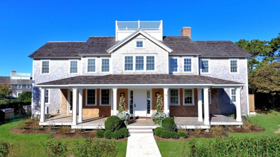 34 Brewster Road Nantucket Image