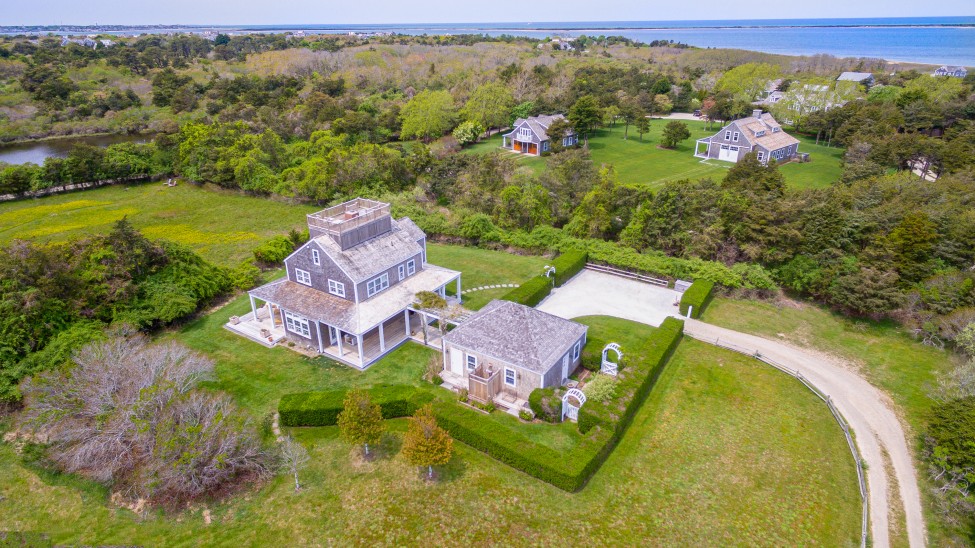 1 Chadwick Court Nantucket Image
