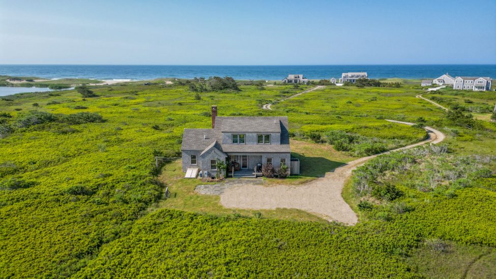 51 West Miacomet Road Nantucket Image