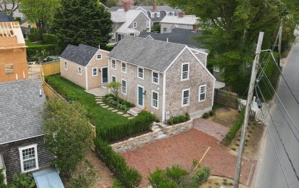 16 Quaker Road Town