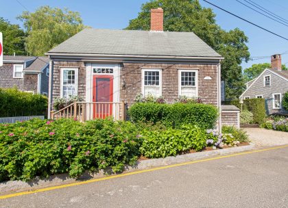 38 Pine Street Town
