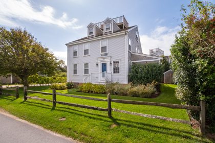 24 Walsh Street Brant Point