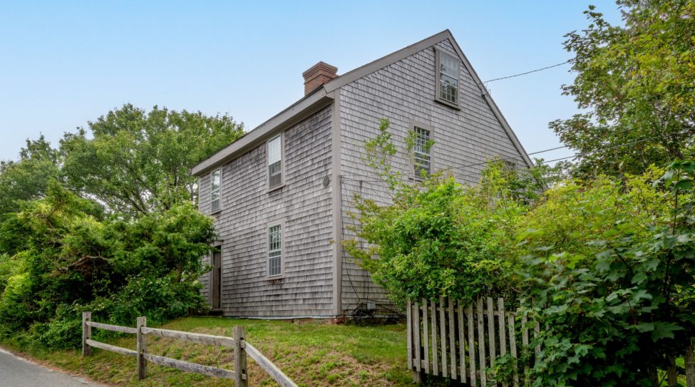 3 Bear Street Nantucket Image
