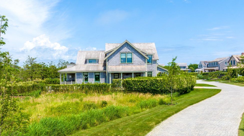 2 Hydrangea Lane Nantucket Image
