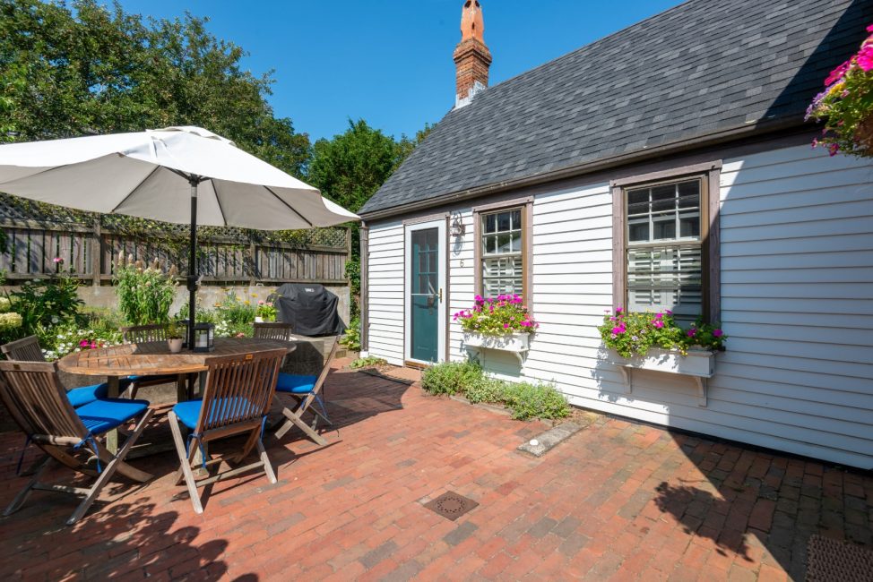 6 West York Lane Nantucket Image