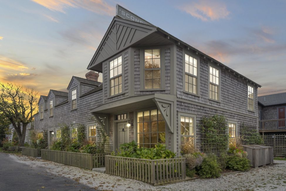 25 Broadway Nantucket Image