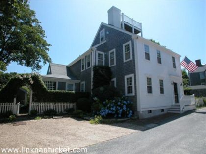 4 Mulberry Lane Town
