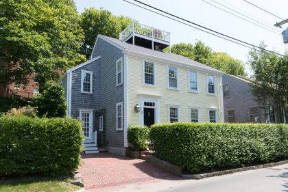17 Lily Street Town
