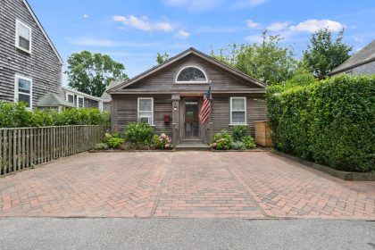 8B Lyon Street Town