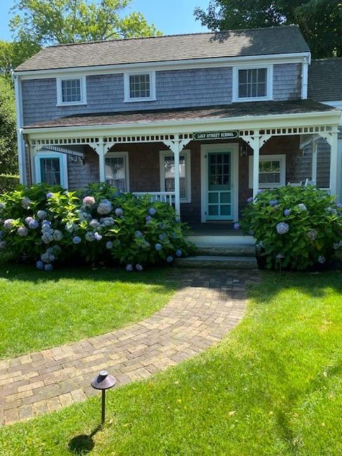 1A Lily Street Nantucket Image