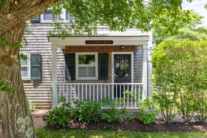 157 Main Street Town