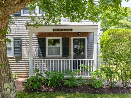 157 Main Street Town