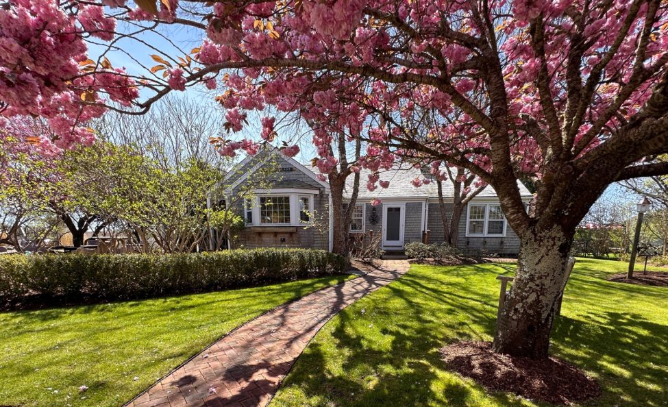 38 Long Pond Drive Nantucket Image