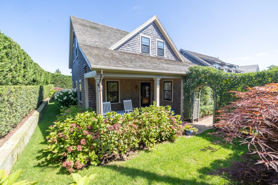 37 Vestal Street Nantucket Image