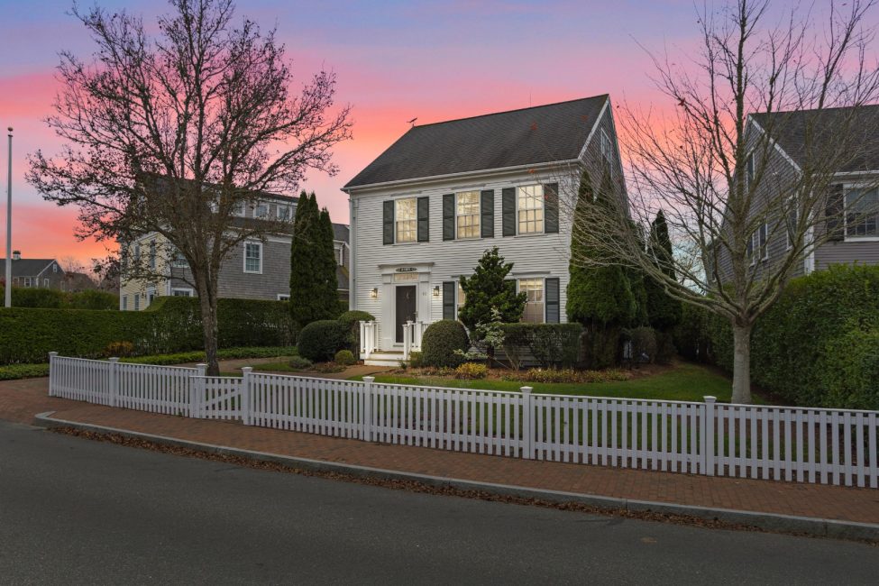 40 Goldfinch Drive Nantucket Image