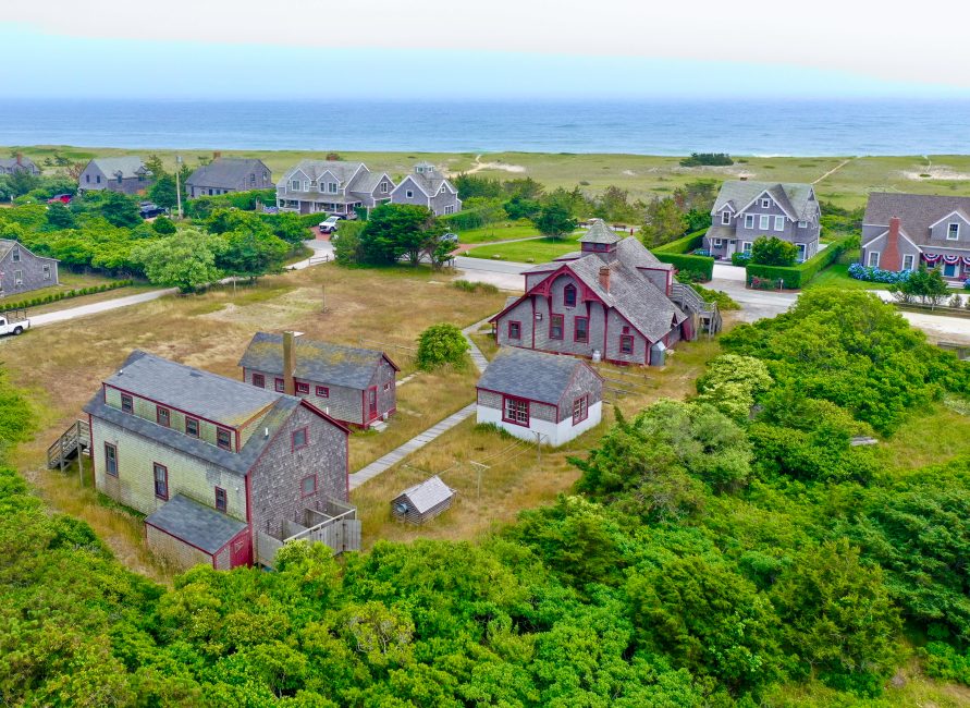 31 Western Avenue Nantucket Image