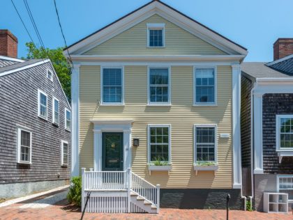 32 Pine Street Town