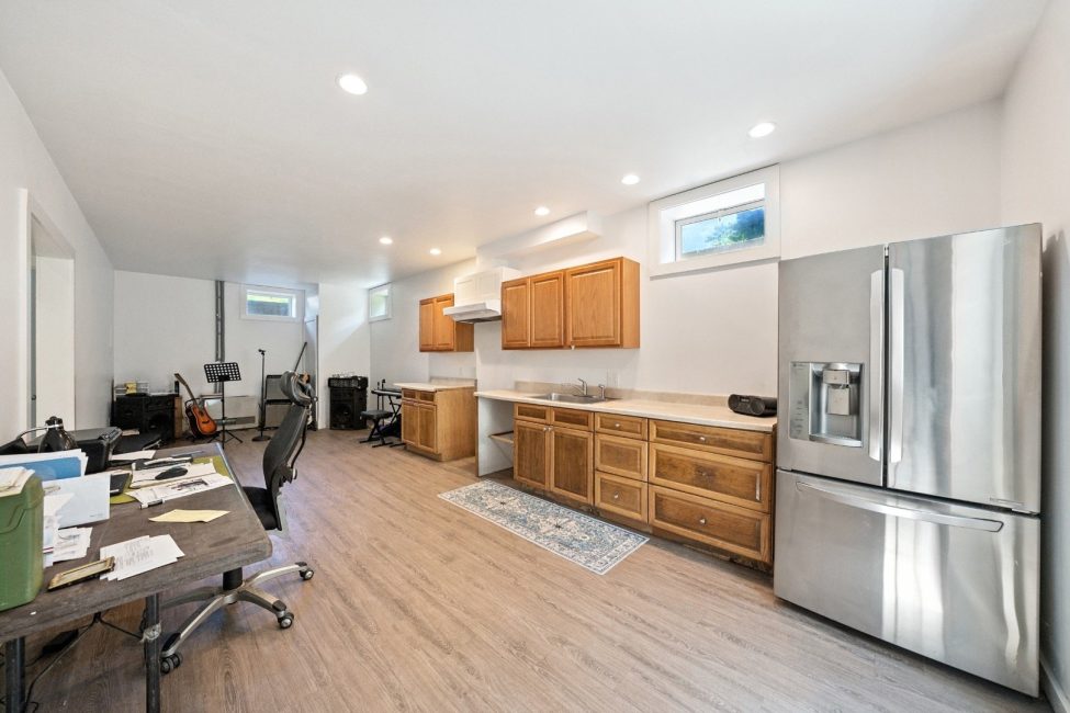  43 Appleton Road Unit 2 Image 24
                                    