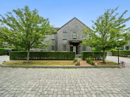 3B Yawkey Way # 2 Mid Island