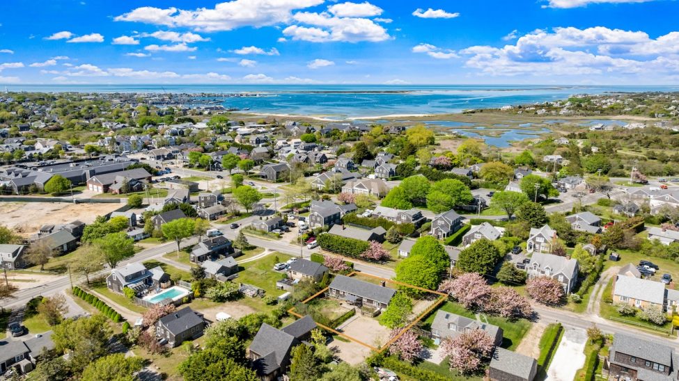 3 Newtown Road Nantucket Image