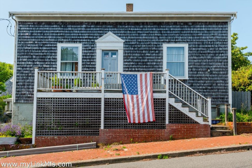 4 Sunset Hill Lane Nantucket Image