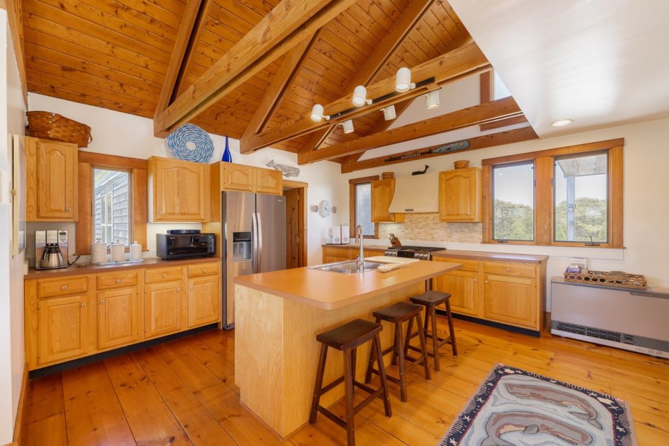  3 Whitetail Circle Image 10
                                    