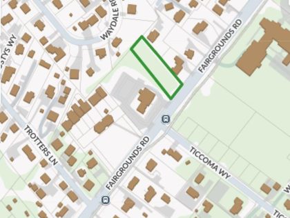 25 Fairgrounds Road Mid Island