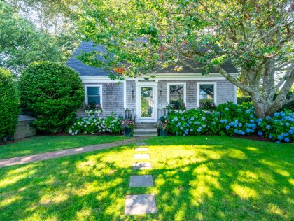 8 Polliwog Pond Road South of Town