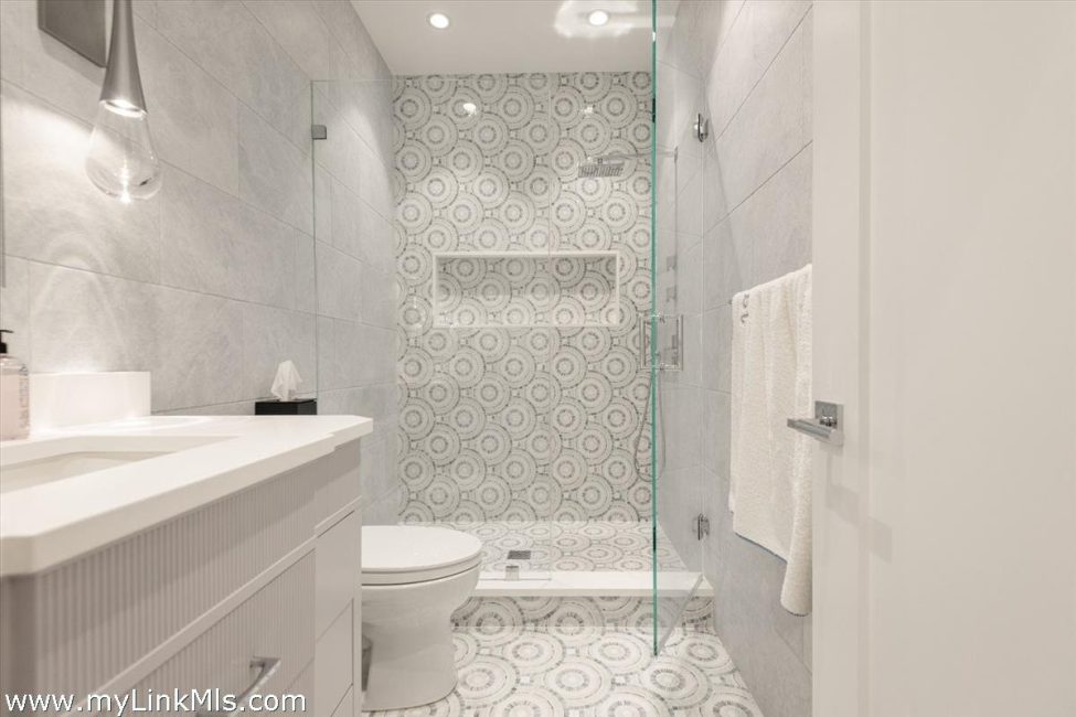  37 Sankaty Head Road Image 45
                                    