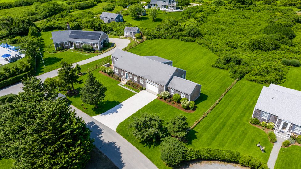 15 Meadow Lane Nantucket Image