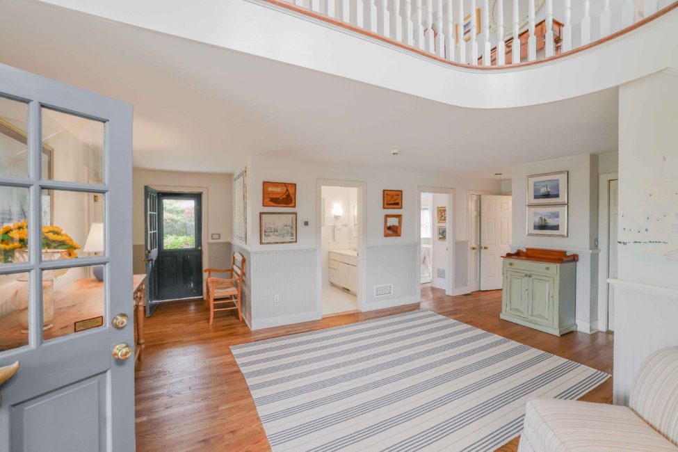  27 Longwood Drive Image 18
                                    