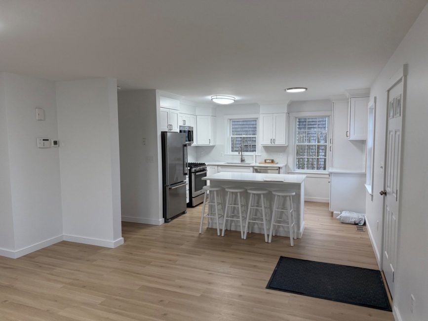 106 Old South Road Unit B Image 9
                                    