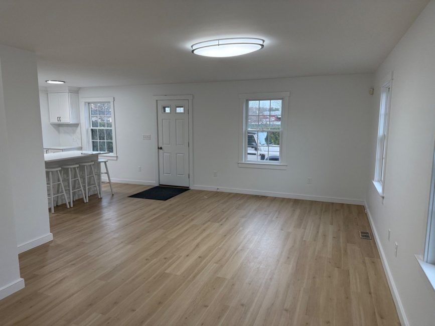  106 Old South Road Unit B Image 10
                                    