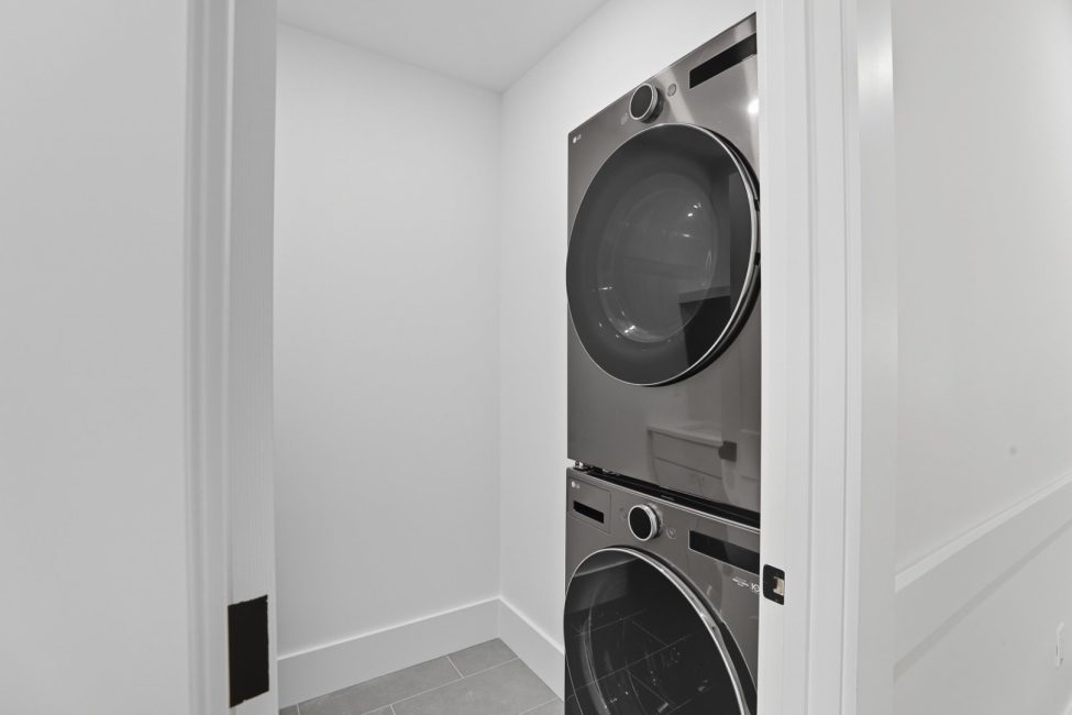  2 Mariner Way Image 30
                                    