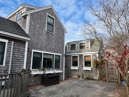 15 Point Judith Lane Mid Island