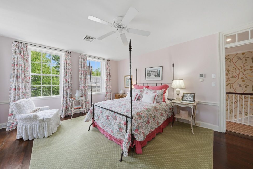  19 India Street Image 53
                                    
